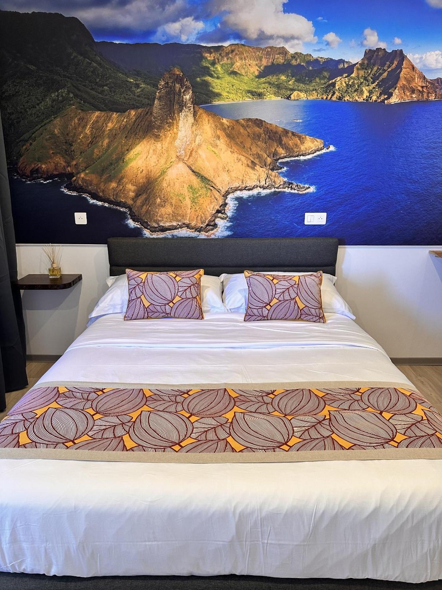 Ononui Lodge Airport, Ocean-View, Private Bathroom And Balcony, Free Wifi And Parking, On-Site Car Rental Faaa Exteriör bild