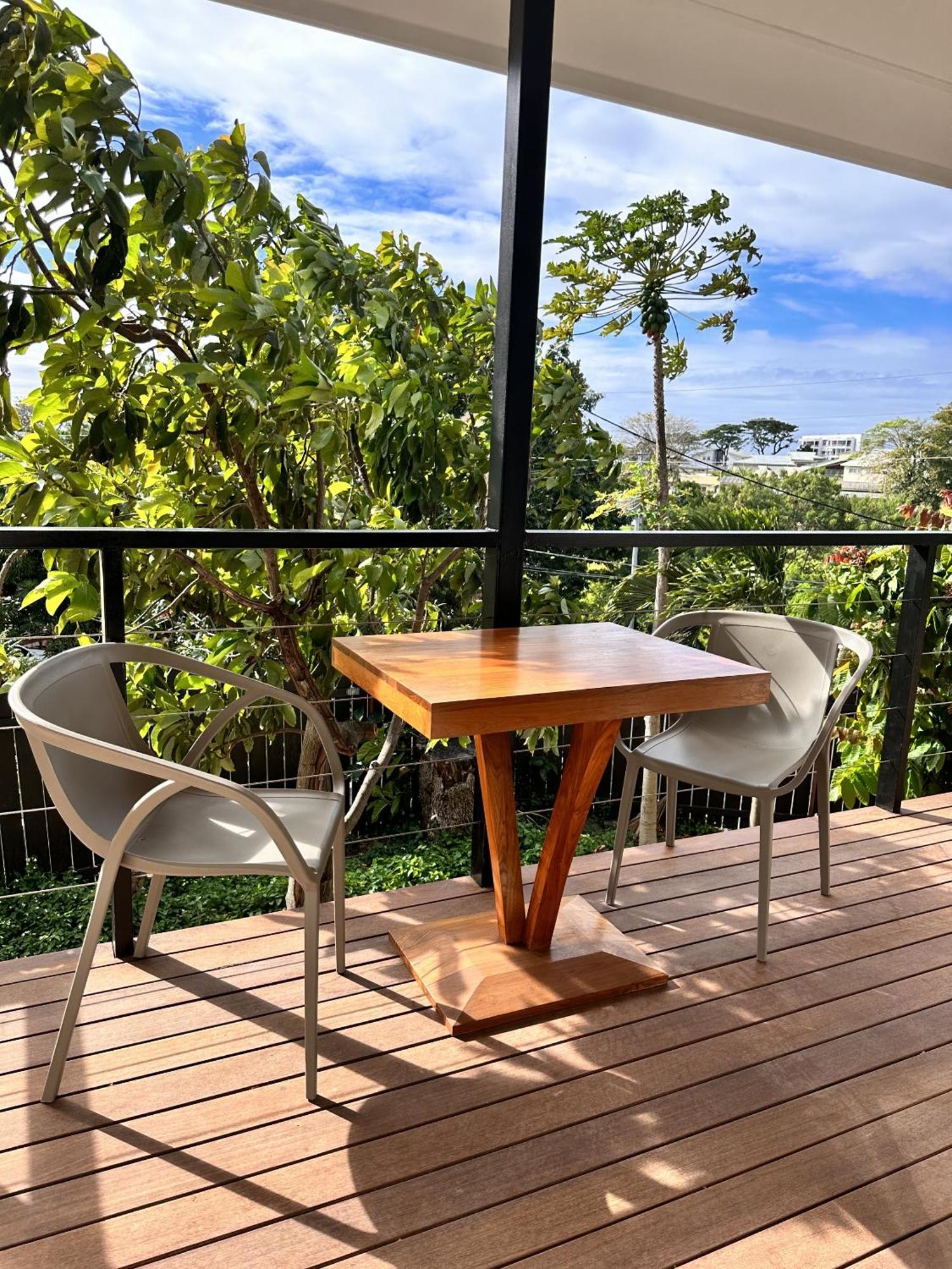 Ononui Lodge Airport, Ocean-View, Private Bathroom And Balcony, Free Wifi And Parking, On-Site Car Rental Faaa Rum bild