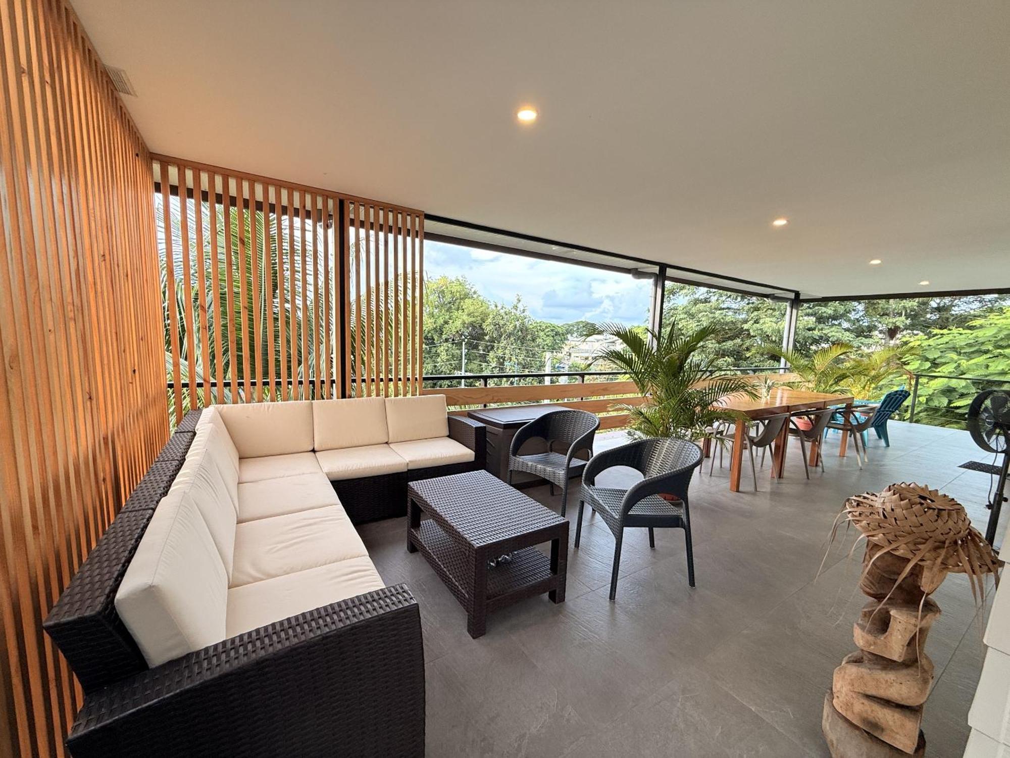 Ononui Lodge Airport, Ocean-View, Private Bathroom And Balcony, Free Wifi And Parking, On-Site Car Rental Faaa Exteriör bild